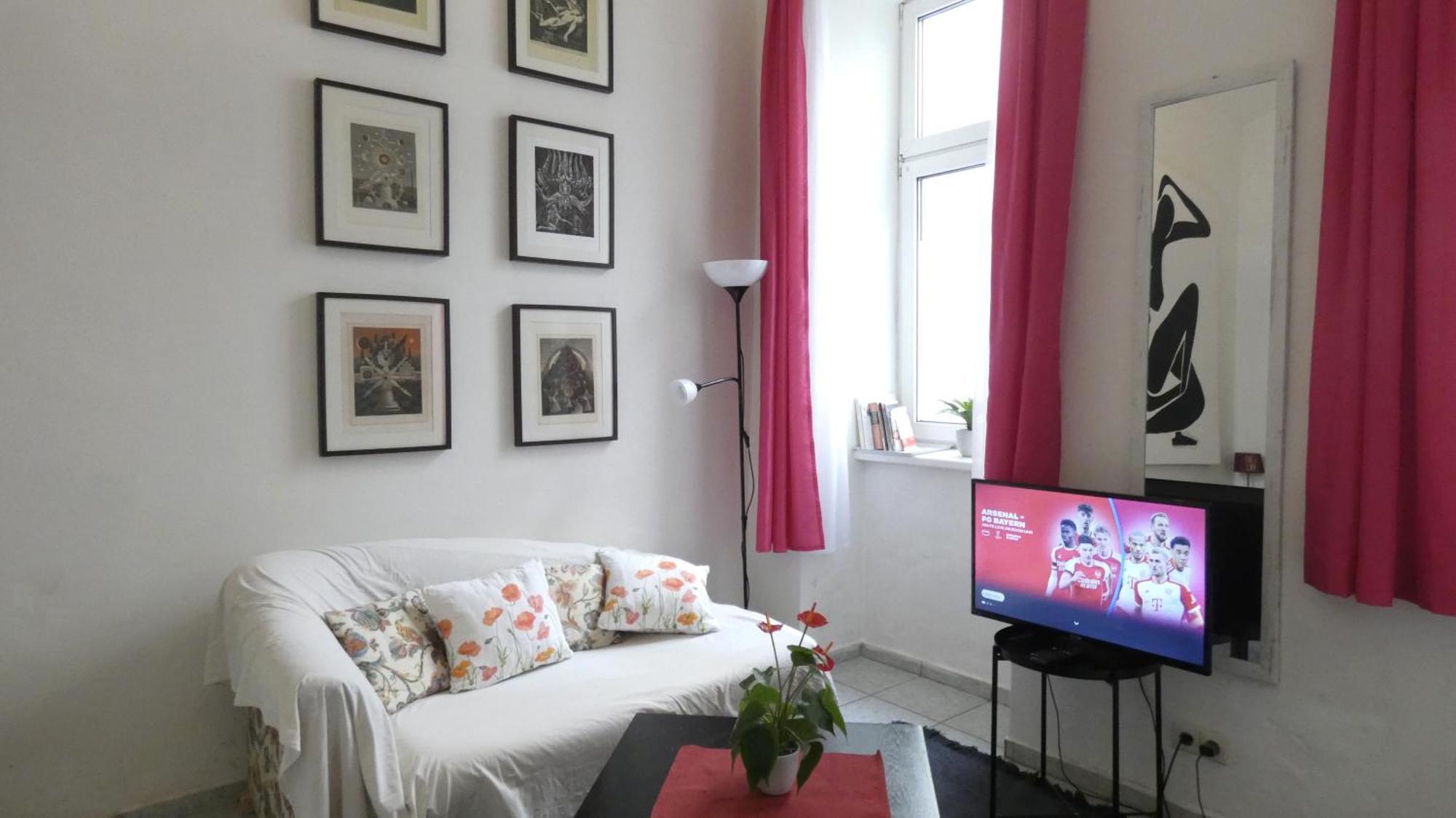 Apartment In A Viennese Traditional Building, Location *