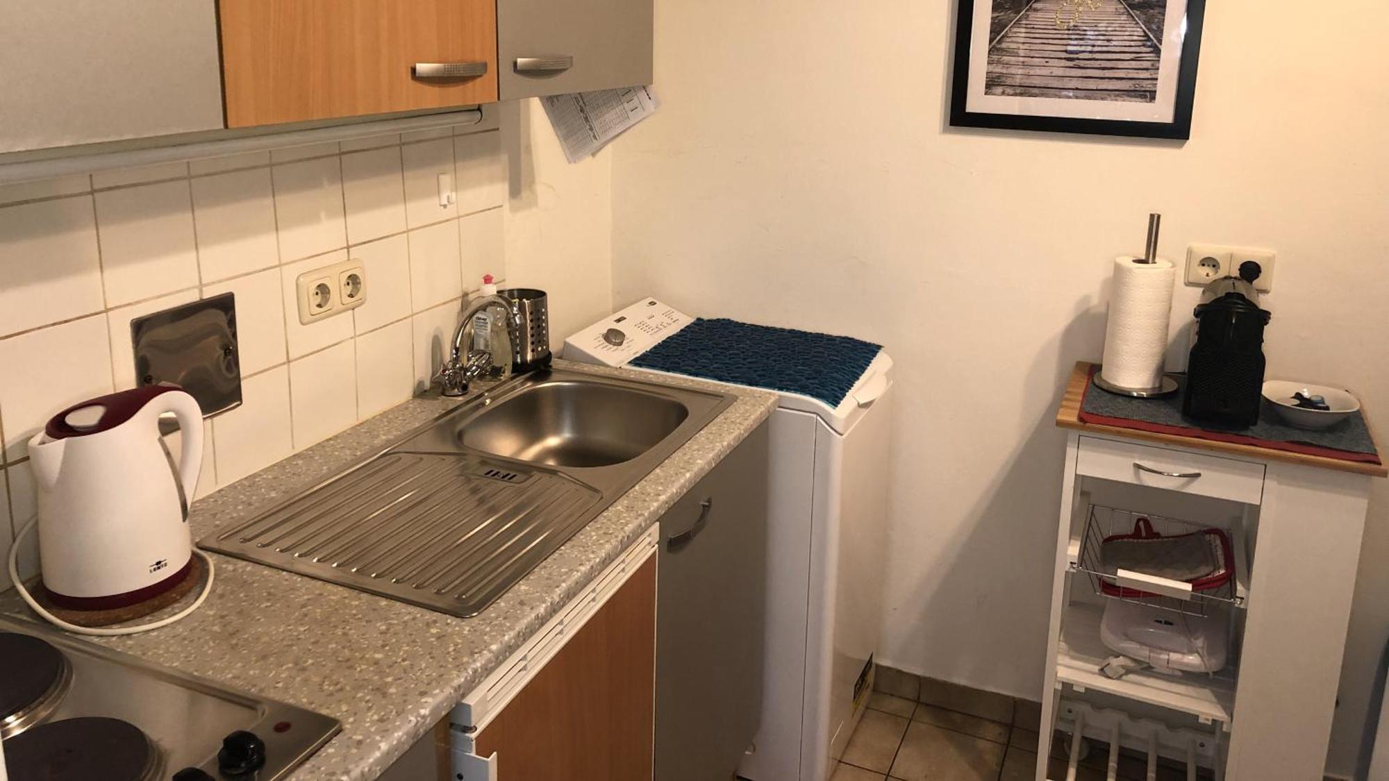 In A Viennese Traditional Building, Location Apartment